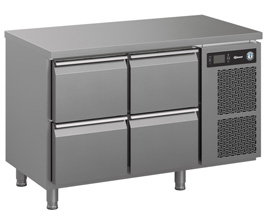 Gram Premier K 2 A 2D 2D koelwerkbank bij Stef van Bakel koeltechniek Alkmaar